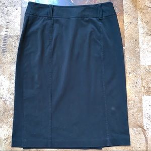Women’s SZ 3/4 EXPRESS Classic Black Pencil Skirt